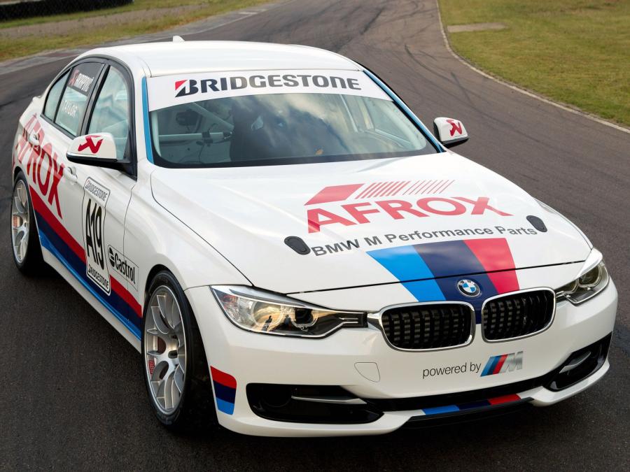  BMW 3-Series Race Car 2012 года  (фото 17 из 18)